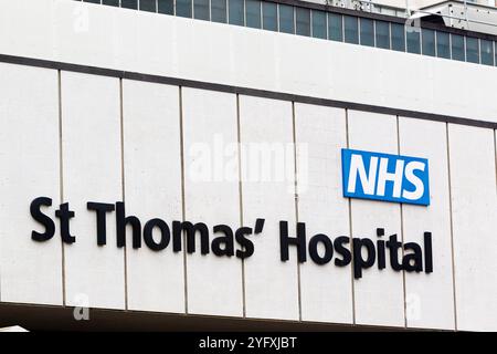 Cartello, St Thomas' Hospital, Londra, Regno Unito Foto Stock