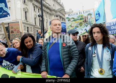 The River Action March for Clean Water a Londra 3 novembre 2024 - Stop Poisoning Our Water Foto Stock