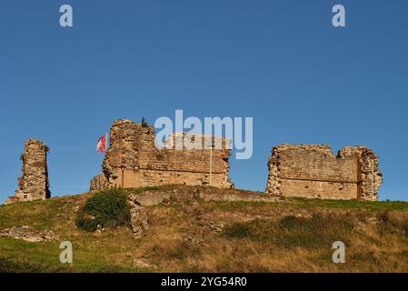 Castillo de Tiebas, Camino de Santiago, vicino a Pamplona, Spagna Foto Stock