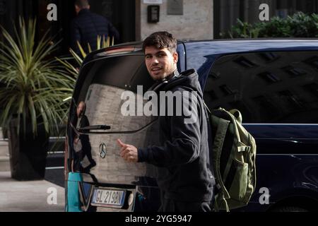 Torino, Italia. 6 novembre 2024. Arrivo di Carlos Alcaraz all'hotel principi di Piemonte per le ATP Finals di Torino, Italia - Mercoled&#xec;, 6 novembre 2024 - Cronaca - ( foto Andrea Alfano/LaPresse ) Carlos Alcaraz arrivo all'hotel principi di Piemonte per le ATP Finals di Torino, Italia - mercoledì 2 novembre 2024 - News - ( foto Andrea Alfano/LaPresse ) credito: LaPresse/Alamy Live News Foto Stock