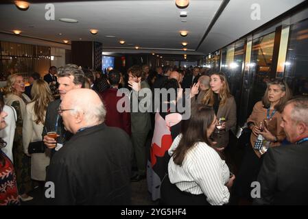 Ospiti durante i Gerald Loeb Awards 2024 presentati da UCLA Anderson, tenutosi presso la Rainbow Room di New York, New York, USA, giovedì 10 ottobre 2024. Credito: Jennifer Graylock-Graylock.com Foto Stock