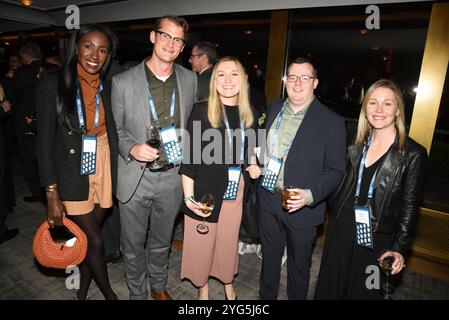 Ruth Umoh, Adam Banick, Lydia Belanger, Ben Snyder, Alyson Shontell durante i Gerald Loeb Awards 2024 presentati da UCLA Anderson, tenutosi presso la Rainbow Room di New York City, New York, USA, giovedì 10 ottobre 2024. Credito: Jennifer Graylock-Graylock.com Foto Stock