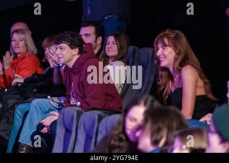 Breslavia, Breslavia, Polonia. 6 novembre 2024. Il 15° American Film Festival di WrocÅ‚aw ha accolto l'acclamato attore Jesse Eisenberg come uno dei suoi ospiti principali quest'anno. Noto per i suoi ruoli in film come The Social Network, Zombieland e The Art of Self-Defense, Eisenberg porta una presenza unica sullo schermo e la sua partecipazione ha aggiunto un fascino speciale alla formazione di quest'anno. Il festival, che si tiene dal 5 all'11 novembre, celebra una vasta gamma di cinema americano, dai successi di Hollywood alle gemme indipendenti, mettendo in mostra la diversità e la profondità del cinema americano. Al festival, l'attore re Foto Stock