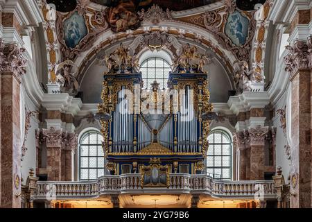 L'interno squisito della Cattedrale di Innsbruck Foto Stock