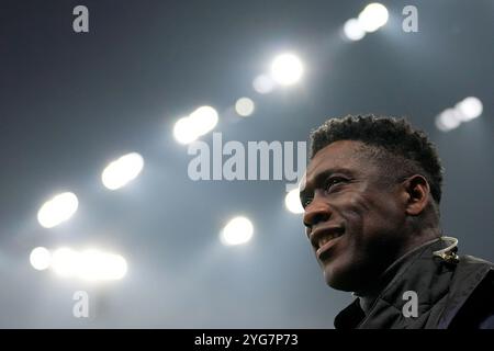 Milano, Italia. 6 novembre 2024. Clarence Seedorf prima della partita di calcio di UEFA Champions League tra Inter e Arsenal a allo Stadio San Siro di Milano, Italia settentrionale - mercoledì 6 novembre 2024. Sport - calcio . (Foto di Spada/LaPresse) credito: LaPresse/Alamy Live News Foto Stock