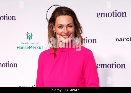 Anja Reschke bei der Verleihung vom Emotion Award AM 6.11.2024 ad Amburgo Foto Stock