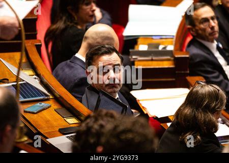 Laurent Saint-Martin, ministro annesso al primo ministro, responsabile del bilancio e dei conti pubblici, visto durante le interrogazioni al governo all'Assemblea nazionale. Una sessione settimanale di interrogatori sul governo francese si svolge nell'Assemblea Nazionale al Palais Bourbon, a Parigi. Foto Stock