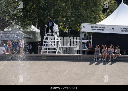 Seattle, Stati Uniti. 1 settembre 2024. Scene del festival musicale internazionale Bumbershoot del fine settimana. L'iconico festival di musica e arte attira migliaia di persone Foto Stock