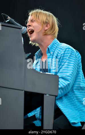 Tom Odell, V2013, Hylands Park, Chelmsford, Essex, Regno Unito - 18 agosto 2013 Foto Stock