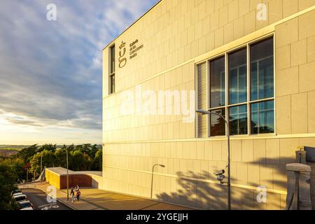 Facciata sud della Galleria delle collezioni reali di Madrid, Spagna. Foto Stock