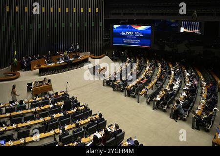 DF - BRASILIA - 11/07/2024 - BRASILIA, CERIMONIA DI APERTURA P20 - Vista generale della sessione di apertura del Vertice dei presidenti dei parlamenti P20 al Congresso Nazionale brasiliano di Brasilia, svoltosi il 7 novembre 2024. Foto: Mateus Bonomi/AGIF (foto di Mateus Bonomi/AGIF/Sipa USA) Foto Stock