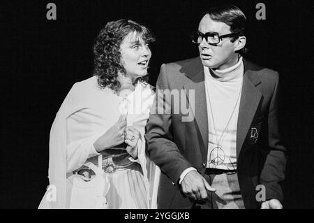 Amanda Redman (Janet), Terence Hillyer (Brad) nello SPETTACOLO HORROR ROCKY all'Haymarket Theatre, Leicester, Inghilterra 08/08/1979 libro, musica e testi di Richard o'Brien Set design: Brian Thomson Costumes: Sue Blane regista: Julian Hope Foto Stock