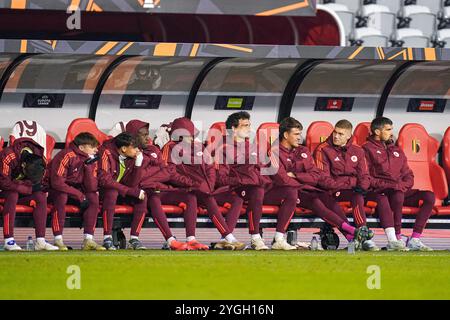 Bruxelles, Belgio. 7 novembre 2024. BRUXELLES, BELGIO - 7 NOVEMBRE: Panchina dell'AS Roma durante la fase MD4 della UEFA Europa League 2024/25 tra R. Union Saint-Gilloise e AS Roma allo stadio King Baudouin il 7 novembre 2024 a Bruxelles, Belgio. (Foto di Joris Verwijst/Orange Pictures) credito: Orange Pics BV/Alamy Live News Foto Stock