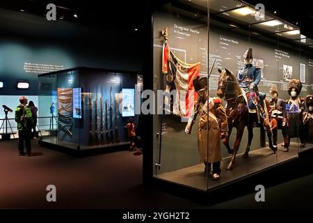 Diorama che mostra le uniformi francesi nel Waterloo Memorial 1815, museo sul campo di battaglia sull'ultima guerra napoleonica a Braine-l'Alleud, Vallonia, Belgio Foto Stock
