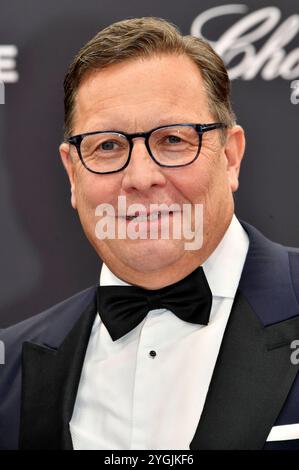 Robert Pölzer bei der 76. Bambi-Verleihung 2024 nei den Bavaria Filmstudios. München, 07.11.2024 *** Robert Pölzer ai Bambi Awards 76 2024 nei Bavaria Filmstudios Monaco di Baviera, 07 11 2024 foto:XS.xSpöttelx/xFuturexImagex bambi2024 8449 Foto Stock