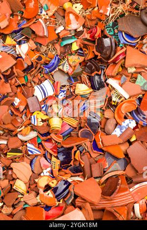 Marrakech, ceramiche, ceramiche, frammenti, colorato, Maghreb, Marocco Foto Stock