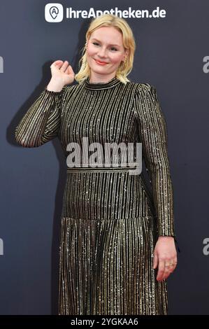 Rosalie Thomass bei der 76. Bambi-Verleihung 2024 nei den Bavaria Filmstudios. München, 07.11.2024 Foto Stock