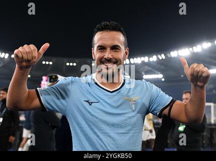 Roma, Italia. 7 novembre 2024. Pedro della Lazio festeggia dopo la partita di UEFA Europa League tra Lazio e Porto a Roma, Italia, 7 novembre 2024. Crediti: Alberto Lingria/Xinhua/Alamy Live News Foto Stock