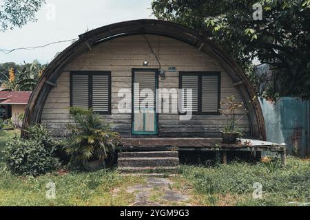 Unica casa semicircolare e spesso chiamata "drum House", 2 novembre 2024, Balikpapan City, East Kalimantan, Indonesia Foto Stock