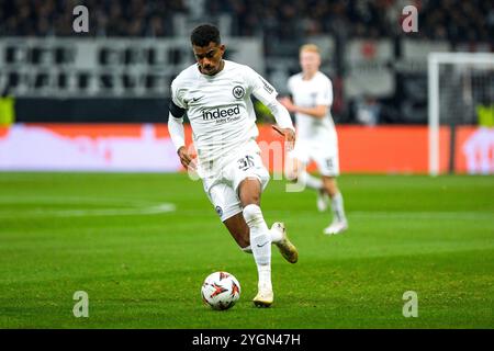 Francoforte sul meno, Germania. 7 novembre 2024. Ansgar Knauff (Eintracht Frankfurt, #36) Am Ball, GER, Eintracht Frankfurt vs. SK Slavia Prag, Fussball, UEFA Europa League, 4. Spieltag, Spielzeit 2024/25, 07.11.2024. Foto: Eibner-Pressefoto/Florian Wiegand credito: dpa/Alamy Live News Foto Stock