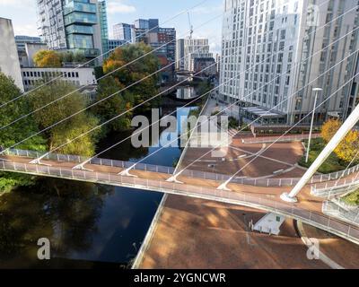 Trinity Bridge sul fiume Irwell, Manchester, Inghilterra Foto Stock