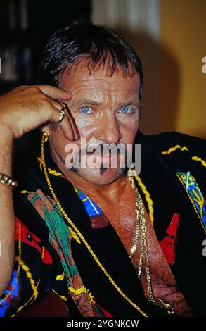 Der Mann auf der Bettkante, Fernsehfilm, Deutschland, 1995, Hauptdarsteller: Götz George als Zuhälter Jack Foto Stock