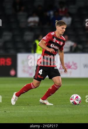 Parramatta, Australia. 8 novembre 2024. Alex Bonetig dei Western Sydney Wanderers visto in azione durante il quarto turno di Isuzu UTE A-League 2024-25 tra Western Sydney Wanderers FC e Newcastle Jets FC al CommBank Stadium di Parramatta. Punteggio finale; Western Sydney Wanderers 4:1 Newcastle Jets. Credito: SOPA Images Limited/Alamy Live News Foto Stock