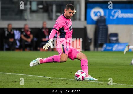 Parramatta, Australia. 8 novembre 2024. Ryan Scott del Newcastle Jets FC visto in azione durante il quarto round dell'Isuzu UTE A-League 2024-25 tra Western Sydney Wanderers FC e Newcastle Jets FC al CommBank Stadium di Parramatta. Punteggio finale; Western Sydney Wanderers 4:1 Newcastle Jets. Credito: SOPA Images Limited/Alamy Live News Foto Stock