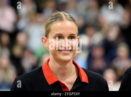 Hagen, Germania. 8 novembre 2024. Leonie FIEBICH (GER) qualificazione al campionato europeo di pallacanestro femminile, Germania (GER) - Grecia (GRE) 79:76, il 7 novembre 2024 a Hagen/Germania credito: dpa/Alamy Live News Foto Stock