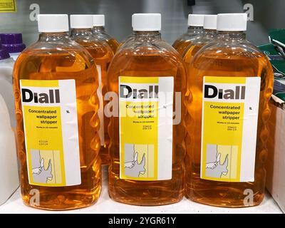 Spelacavi per tappezzeria in vendita presso il negozio di articoli da regalo locale Foto Stock