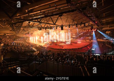 Symbolbild / Uebersichtsbild der Hans-Martin-Schleyer-Halle vom 40.Int ADAC SX Supercross GER, Motocross , 40. Int ADAC Supercross Stuttgart 2024, 08.11.2024 foto: Eibner-Pressefoto /Tobias Baur Foto Stock