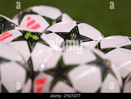 Brugge, Belgio. 6 novembre 2024. Il pallone ufficiale della Champions League durante la partita di UEFA Champions League allo stadio Jan Breydel di Brugge. Il credito per immagini dovrebbe essere: Paul Terry/Sportimage Credit: Sportimage Ltd/Alamy Live News Foto Stock