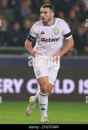 Brugge, Belgio. 6 novembre 2024. John McGinn dell'Aston Villa durante la partita di UEFA Champions League allo stadio Jan Breydel di Brugge. Il credito per immagini dovrebbe essere: Paul Terry/Sportimage Credit: Sportimage Ltd/Alamy Live News Foto Stock