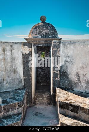 Torre panoramica presso il forte di San Jose el alto a Campeche, Messico. Foto Stock