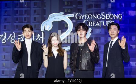 BAE Hyeon-Seong, Han so-Hee, Park Seo-Joon and Lee Moo-Saeng, 25 settembre 2024: Membri del cast (L-R) Bae Hyeon-Seong, Han so-Hee, Park Seo-Joon e Lee Moo-Saeng posano in una conferenza stampa della serie originale coreana di Netflix 'Gyeongseong creature Season 2' a Seoul, Corea del Sud. Crediti: Lee Jae-won/AFLO/Alamy Live News Foto Stock