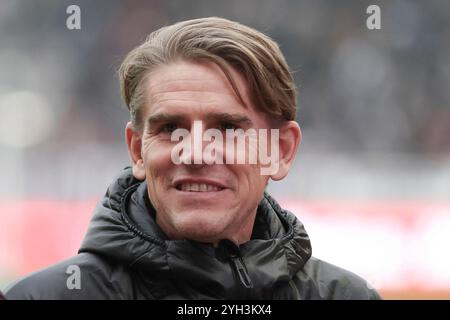 Amburgo, Germania. 9 novembre 2024. 1) Bundesliga - FC St. Pauli - FC Bayern München am 09.11.2024 im Millerntor-Stadion di Amburgo Sportdirektor Christoph Freund (Monaco) foto: Osnapix normative DFL vietano qualsiasi uso di fotografie come sequenze di immagini e/o quasi-video crediti: dpa/Alamy Live News Foto Stock