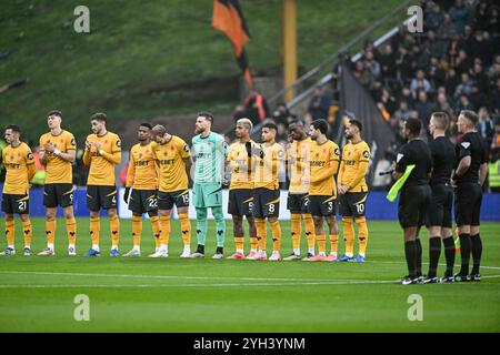 9 novembre 2024; Molineux Stadium, Wolverhampton, West Midlands, Inghilterra; Premier League Football, Wolverhampton Wanderers contro Southampton; Foto Stock