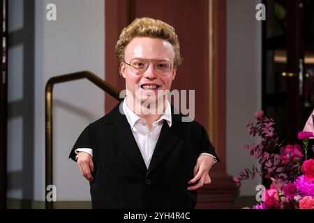 Francoforte sul meno, Germania. 9 novembre 2024. Josia Topf auf dem roten Teppich, GER, 42. Deutscher SportpresseBall in der Alten Oper a Francoforte sul meno, 09.11.2024 foto: Eibner-Pressefoto/Florian Wiegand credito: dpa/Alamy Live News Foto Stock