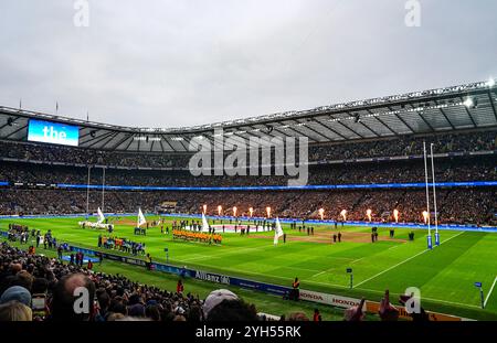 Londra, Inghilterra. 9 novembre 2024. Una vista degli inni durante l'incontro internazionale autunnale tra Inghilterra e Australia all'Allianz Stadium di Twickenham. Crediti: Ben Whitley/Alamy Live News Foto Stock