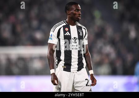 Timothy WEAH della Juventus durante la partita di campionato italiano di serie A tra Juventus FC e Torino FC il 9 novembre 2024 allo stadio Allianz di Torino Foto Stock