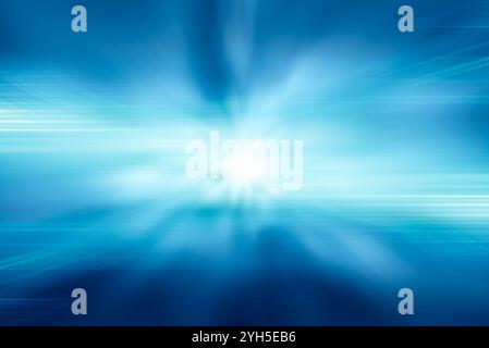 Sfondo radiale astratto, Zoom raggi blu in effetto movimento, tracce colore chiaro Foto Stock