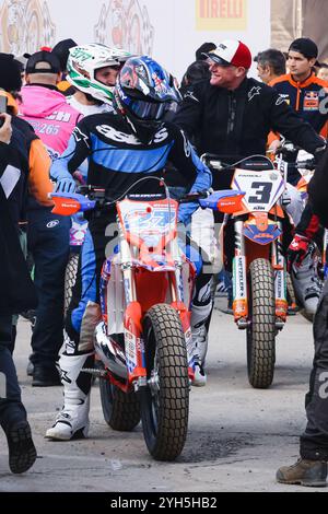 Milano, la Champions Charity Race durante l'edizione EICMA per i 110 anni del Salone del ciclo e della Moto a Rho Fiera Milano. Nella foto: Casey Stoner Foto Stock