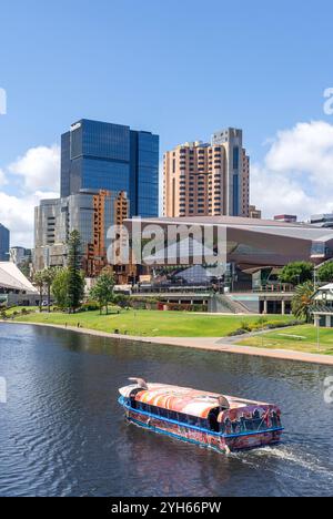 Nave da crociera di braccio di ferro sul fiume Torrens, Adelaide, Australia meridionale, Australia Foto Stock