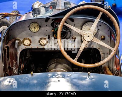 Auto d'epoca Bugatti Type 35 GP in mostra al NEC Classic Car Show 2024 di Birmingham Foto Stock