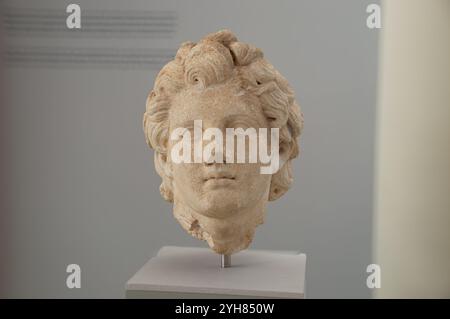 Statua ritratto di Alessandro Magno nel museo archeologico Limenas Thassos Grecia Foto Stock