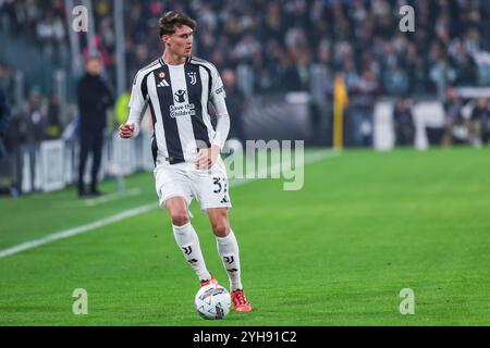 Torino, Italia. 9 novembre 2024. Nicolo Savona della Juventus FC visto in azione durante la partita di calcio di serie A 2024/25 tra Juventus FC e Torino FC all'Allianz Stadium. FINAL SCOREJuventus 2 | 0 Torino crediti: SOPA Images Limited/Alamy Live News Foto Stock