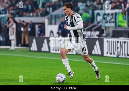 Torino, Italia. 9 novembre 2024. Kenan Yildiz della Juventus FC visto in azione durante la partita di calcio di serie A 2024/25 tra Juventus FC e Torino FC all'Allianz Stadium crediti: SOPA Images Limited/Alamy Live News Foto Stock