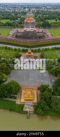 Default veduta aerea della città imperiale di Hue, Vietnam. È stato dichiarato patrimonio dell'umanità dell'UNESCO nel 1993 Foto Stock