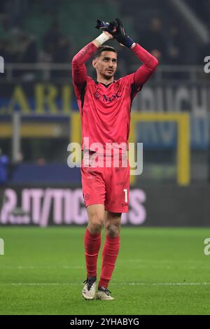 Milano, Italia il 10 novembre 2024. Alex Meret della SSC Napoli durante la partita di calcio di serie A Inter Milan e SSC Napoli allo Stadio San Siro di Milano, Italia il 10 novembre 2024 Credit: Piero Cruciatti/Alamy Live News Foto Stock