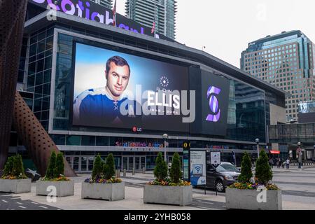 Toronto, ON, Canada – 29 luglio 2024: Il logo e il marchio dello stadio Scotiabank Arena nel centro di Toronto. Foto Stock